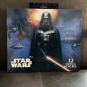 Star Wars 12 Days of Socks Kids Size 6-12 Brand New!